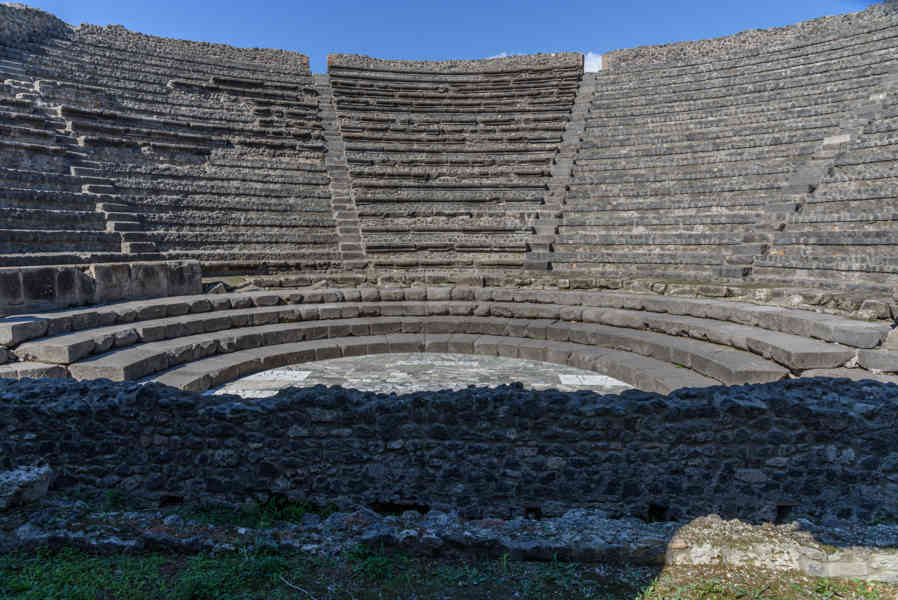 027 - Italia - Pompeya - parque arqueológico de Pompeya - Teatro Pequeño - Odeion.jpg